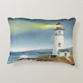 Coastal Lighthouse with Light Beam Postcard アクセントクッション (裏面)