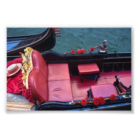 Coastal Luxury Gondola in Venice フォトプリント (正面)
