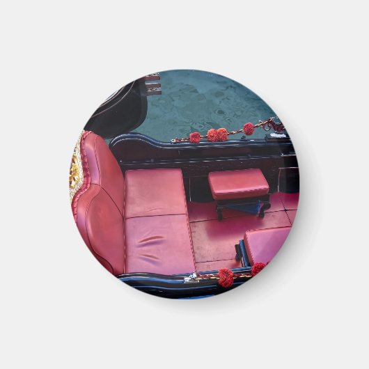 Coastal Luxury Gondola in Venice マグネット (正面)