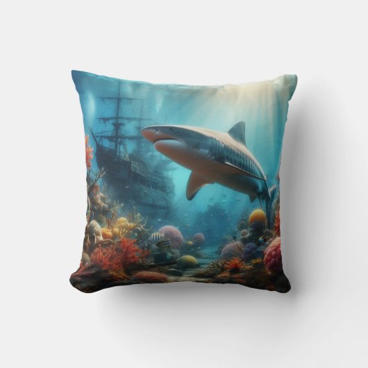 Coastal/nautical tiger shark & coral reef クッション (正面)