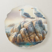 Coastal Seagulls Watercolor Seascape ラウンドクッション (裏面)