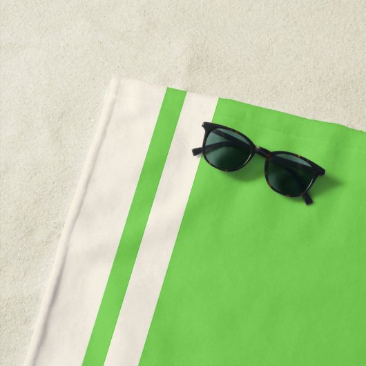 Coastal Stripe Beach Towel - Lime & Cream ビーチタオル (インサイチュ)