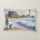 Coastal Walk to Lighthouse at Sunset アクセントクッション (裏面)