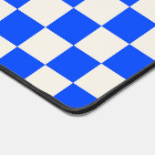Cobalt and cream checkerboard pattern デスクマット (コーナー)