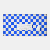 Cobalt and cream checkerboard pattern デスクマット (キーボード&マウス)