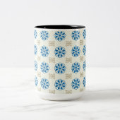 Cobalt Blue Floral And Golden Butterfly ツートーンマグカップ (中央)