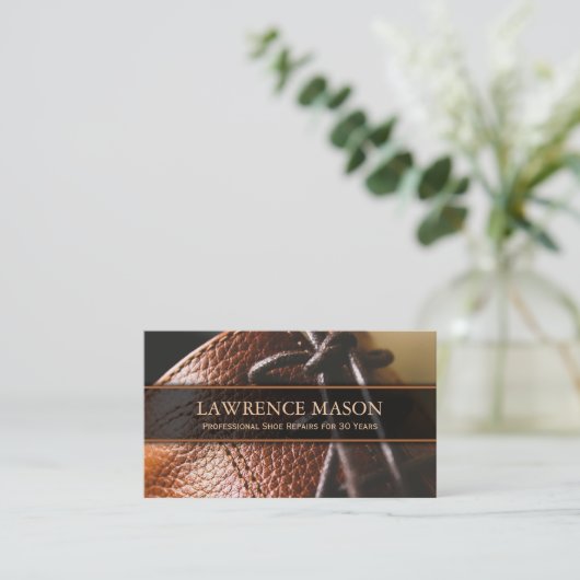 Cobbler / Cordwainer靴の写真 – 名刺 (スタンド正面)