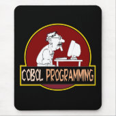 COBOLプログラマー - レガシーなコーディングの伝説 マウスパッド (正面)