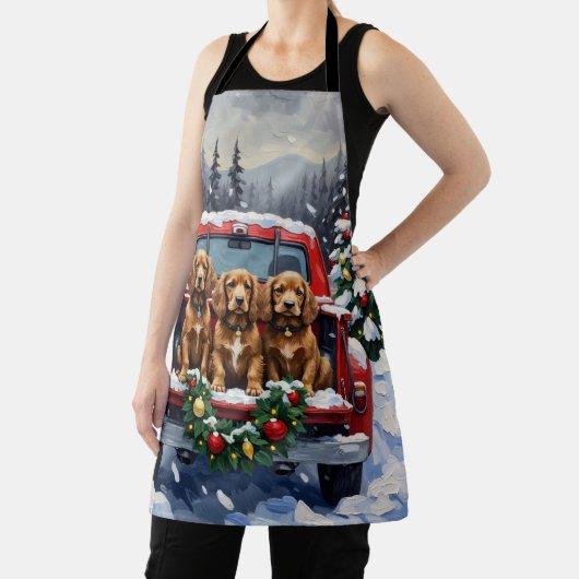 Cocker Spaniel Christmas Red Truck Holiday エプロン (インサイチュ)