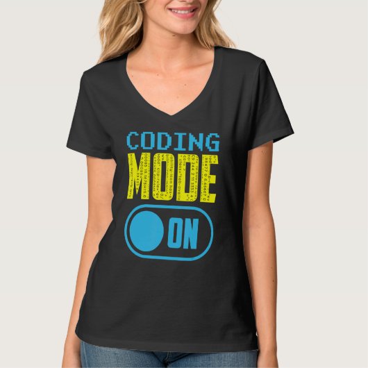 Coding Mode On Coding Modeことわざプログラマコードコーダ Tシャツ (正面)