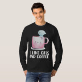Coffee and cats  Cat mug  Chilling cat Tシャツ (正面フル)