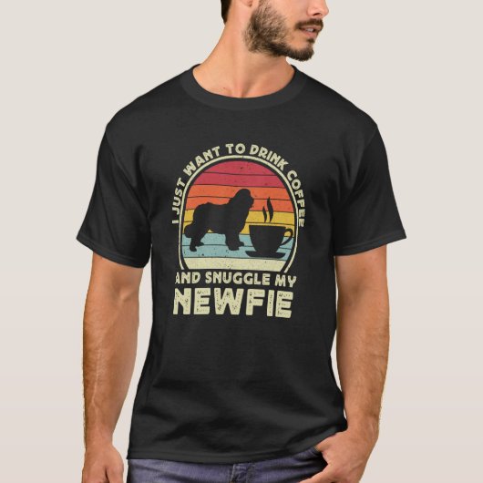 Coffee And Newfie For Men Women Newfoundland Dog D Tシャツ (正面)