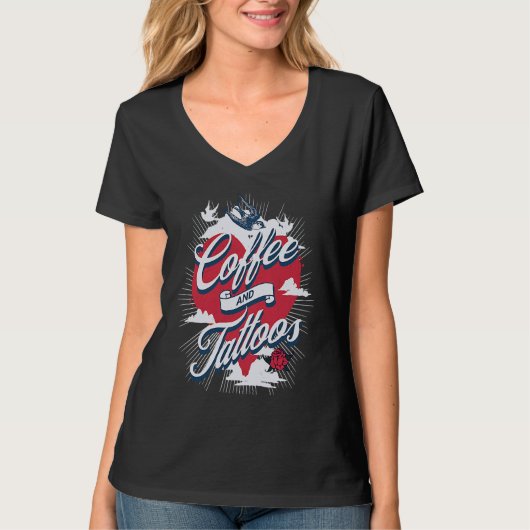 Coffee and Tattoos  Tattoo  Humor Coffee Addict Tシャツ (正面)