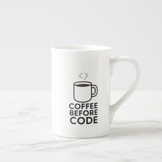 Coffee Before Code — コード蒸気入りマグカップ(ミニマルデザイン) ボーンチャイナマグカップ (右)