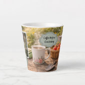 Coffee before gardening morning garden photo カフェラテマグ (正面)