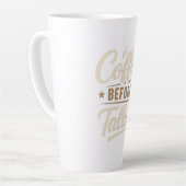 👉 Coffee Before Talkie – Funny Coffee Lover カフェラテマグ (左アングル)