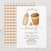 Coffee Brown A Baby Is Brewing Modern Baby Shower 招待状 (正面/裏面)
