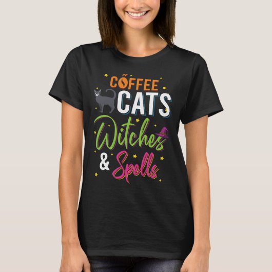 Coffee Cats Witches And Spells Cute Halloween Tシャツ (正面)