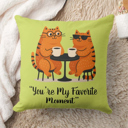 Coffee Date Cat Couple Throw Pillow クッション (ブランケット)