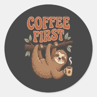Coffee First Funny Sloth T-Shirt ラウンドシール