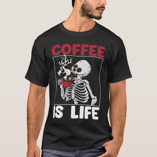 Coffee Is Love Scary Pirates Skull Women  Pirates  Tシャツ (正面)