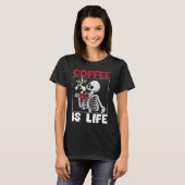 Coffee Is Love Scary Pirates Skull Women  Pirates  Tシャツ (正面フル)
