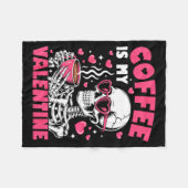 Coffee Is My Valentine Skeleton Valentine Funny Co フリースブランケット (正面(横))