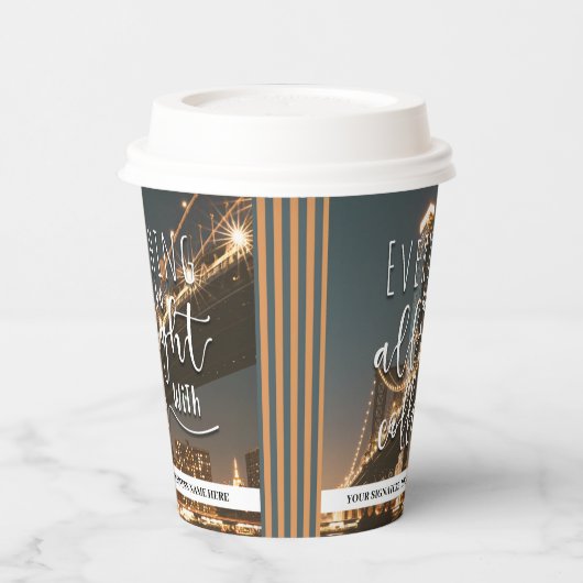 coffee_logoフィールドで全てが正常に動作する 紙コップ (左)