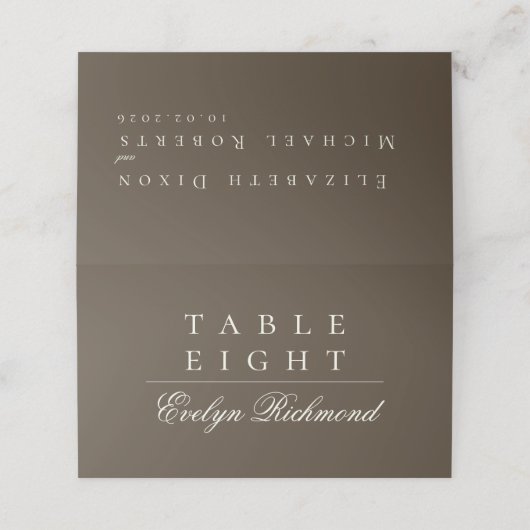 Coffee Minimalist Ivory Script Folded Wedding プレイスカード (外部開封)