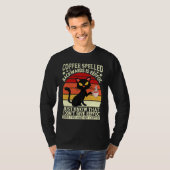 Coffee spelled backwards is eeffoc drinker Barista Tシャツ (正面フル)