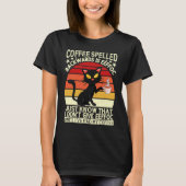 Coffee spelled backwards is eeffoc drinker Barista Tシャツ (正面)