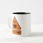 Coffee Time Hazard Sign ツートーンマグカップ (正面左)
