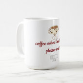 Coffee Vibes Loading – シンプルコーヒーマグ コーヒーマグカップ (正面左)