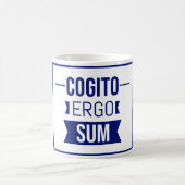 Cogito ergo sum – ラテン語フレーズ コーヒーマグカップ (中央)