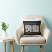 Cojín con decoración de ventana abandonada クッション (椅子)