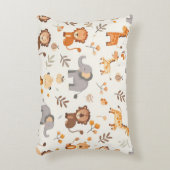 Cojín infantil con leones, jirafas y elefantes アクセントクッション (正面(垂直))