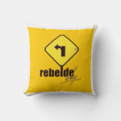 Cojín Rebelde  クッション (正面)