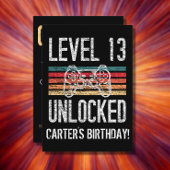 レベル13のロック解除された13誕生日 パーソナライズされた ペーパープレート
