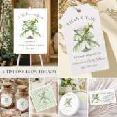 A Tini One Is On the Way Martini Baby Shower  招待状