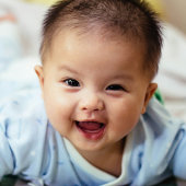 フローラベビー散水カスタマイズ可能招待状 招待状