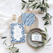 Elegant Blue Floral Crest Monogram Wedding Invite 招待状ベリーバンド