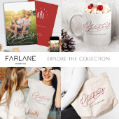 お客様の家族のモダンクリスマススクリプトの姓 Tシャツ