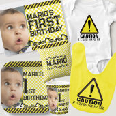 警告!ユーモアたっぷりのファーストバースデー パーティー招待状 ベビーボディスーツ