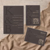 Modern Brown Monogram Minimalist Wedding 招待状 (この独立クリエイターのコレクションをカスタマイズ。)