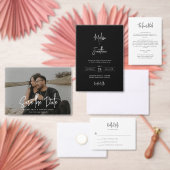 ミニマルエレガントリストスクリプト2写真QRコー結婚ド 招待状 (この独立クリエイターのコレクションをカスタマイズ。)