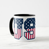 College USA Font Red White Blue Stars And Stripes マグカップ (正面左)