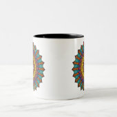 Colorful 90s Mandala Art -Trippy Third Eye Graphic ツートーンマグカップ (中央)