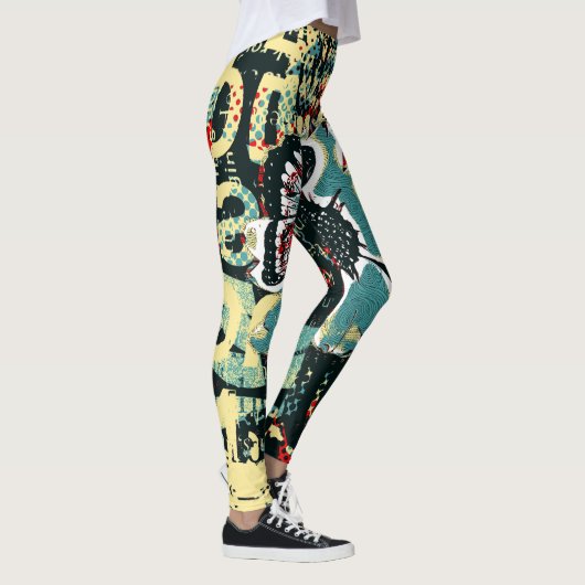 Colorful and Trendy Abstract Pattern Leggings レギンス (右)