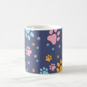 Colorful Animal Paw Prints Pattern コーヒーマグカップ (中央)