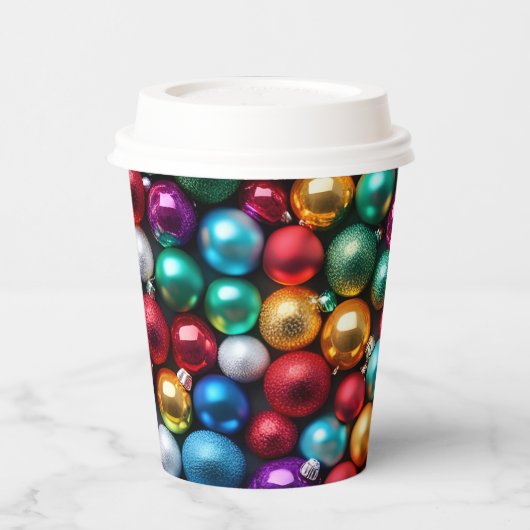 Colorful Christmas Ball Ornaments 紙コップ (左)